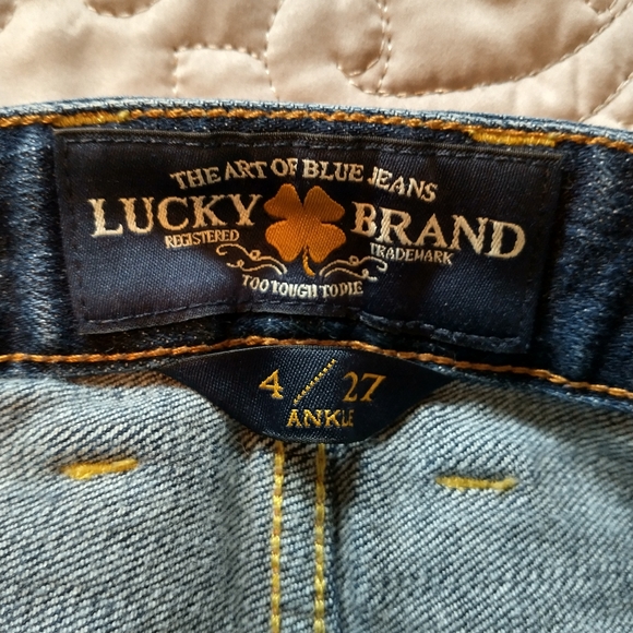 Jeans - Picture 4 of 4